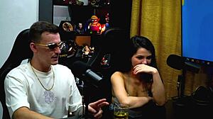 Ruan couldn’t resist kissing Natasha Naturista by the sea!