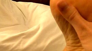 wb - coworker - high arch rubbing