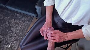 Amateur Fetish: Big Cumshot Over Shiny Leggings in CFNM