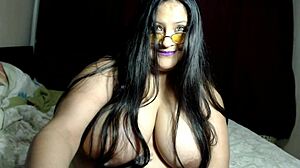 i watch bbw stream topless with huge tits