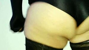 My fat ass makes me feel so sexy and desired