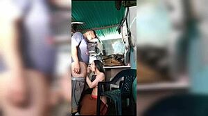 me encontr� a mi amigo y me llev� a casa de la tia me penetr� bien rico y me llen� de mucho sem�n que bien se siente sentirle su pene adentro de mi me encanta mam�rselo