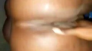 Homemade milf takes dick happily squirting!