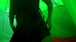 sexy stepmom waits in bed, teasing with her big ass for real homemade fun