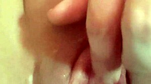 hot wife squirts homemade solo video 😋