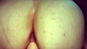 techi 021 says, i'm fucking this huge dildo with my big ass