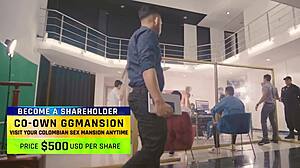 Beautiful Girl Sucks Brunette Pussy Hotly