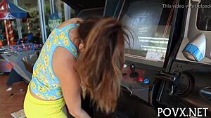 zoe foxx fucks roughly 😍