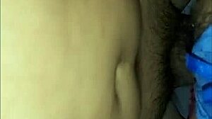 me ofrecen dinero para romperme el culo y accedí por necesidad!