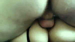 o amigo gay da minha mulher foi estudar, eu fodi o cu dos dois 😈