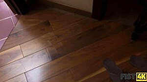 Fist4k relax in the bath ends for couple with sex full of fisting