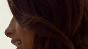 Cutie enjoys cheerful solo fingering session