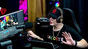 yo, ruan showed his dick to lary cubas... did she like the size? small or big? 😏