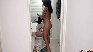 Skank amateur stepsister blowjob for a lucky stepbrother