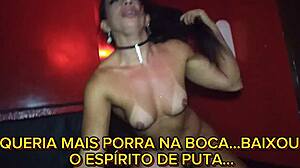 Lenev8 sempre safada foi a balada e fodeu com 3 2 no pelo e tomou porra até última gota dos negr es