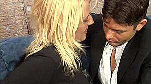 Dirty Anal With Sexy Italian Milf