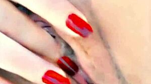 I want to cum with you while exploring pussy and ass in this mature couple session