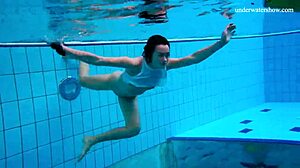 Horny Teen Gets Naked Fast And Shows Her Sexy Body Outdoors