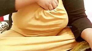 Hyderabadi Aunty Flaunts Big Boobs in Sexy Encounter