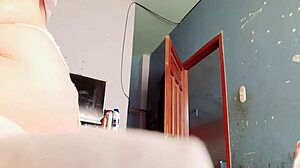 Food Delivery Guy Assfucks Unfaithful Woman