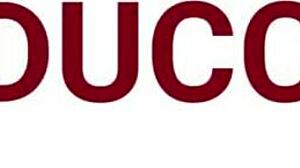 Ven hermanastro dejame ver a que sabe esa enorme polla tuya despues quiero que me folles - porno en espanol