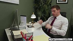 Married Man Hooks Up for Gay Sex After Office Work