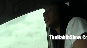 petite redbone gets freaky fucked at the traphouse 😜