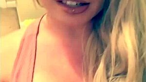 Watch Sexy Big Booty Tattooed Chick Twerk It!