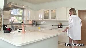 Does unfaithful british mature gill ellis show her giant melons?