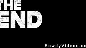 黑室友巨屌猛操我好狠难以置信