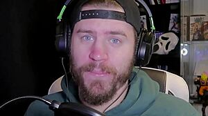 Bend over for me, boss, in fap ceo hentai