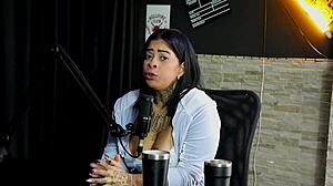 Brazilian Swinger Shows Blowjob