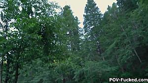 Meeting and Fucking a Stranger in Wild Nature! What a Crazy Homemade Tape!