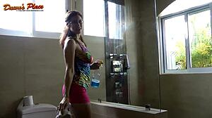 i'm dawn allison, a milf with natrual 32ddd tits teaseing the glass cleaner