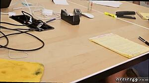 Gay Men Chat And Have Sex Pantsless On Friday