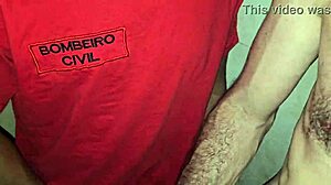 bombeiros fodendo nos fundos do alojamento - full sheer