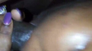 amateur satin sheetz giving head in a steamy short clip  