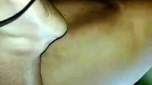 My first time squirting~