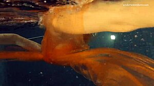 i watch nastya strip in the pool