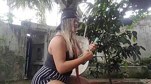 quem gosta de mulher macho sim senhor.