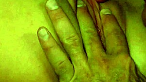 desi sexy babe gets pussy licked in roleplay