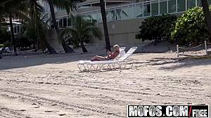 Mofos - pervs on patrol - rescued spinner sucks dick starring uma jolie