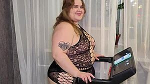 Milf Bounces On Cock Like A Slut