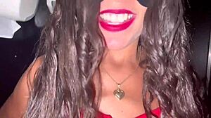 fui na inner club, played at glory hole, made my hubby a cuckold... got another guy to make me cum in the cabin!