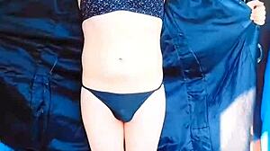 Twerking Big White Ass Sissy Crossdresser Rides Hard Cock