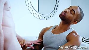 Big dicked remy cruze anally rails his bottom boyfriend