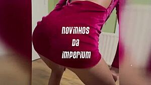 usando consolos com minhas amigas para diversao