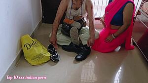 Indian mature Randi pounded by young 18+ bagger!