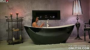 Shalina Devine indulges in classy anal play by bathtub