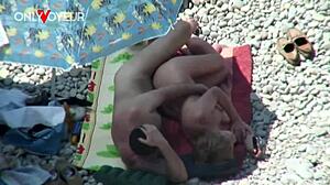 beach voyeur catches mature couple banging under bright sun